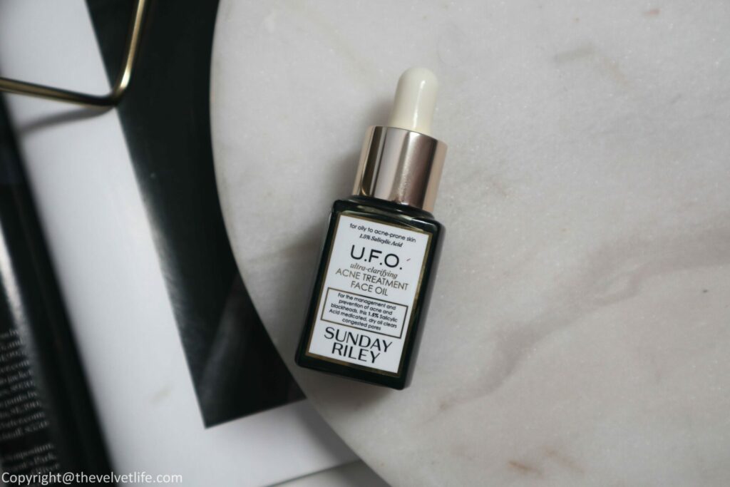 Sunday Riley UFO Ultra-Clarifying Face Oil review best acne spot treatment