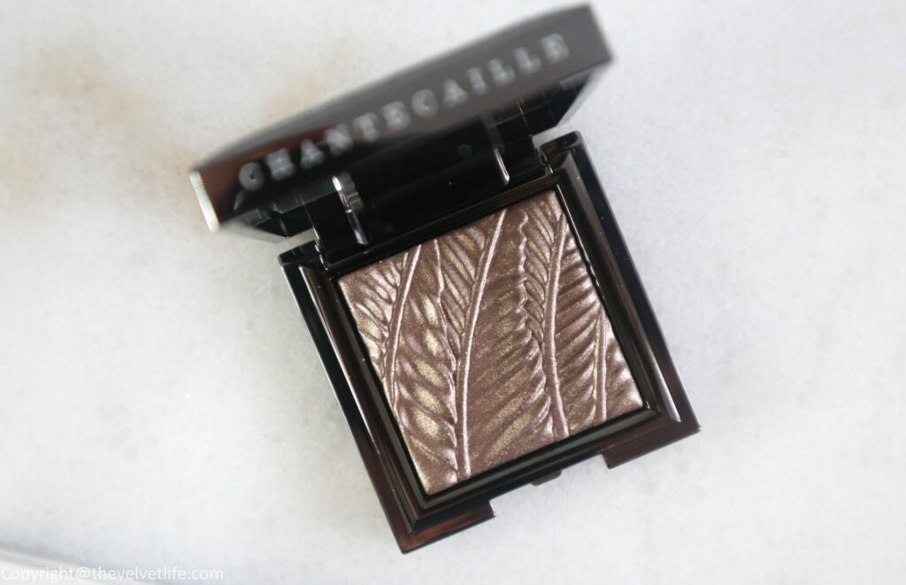 Chantecaille Luminescent Eye Shade Rhinoceros review swatches