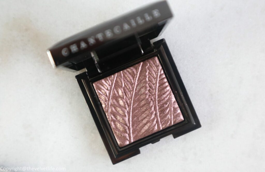 Chantecaille Luminescent Eye Shade Pangolin review swatches