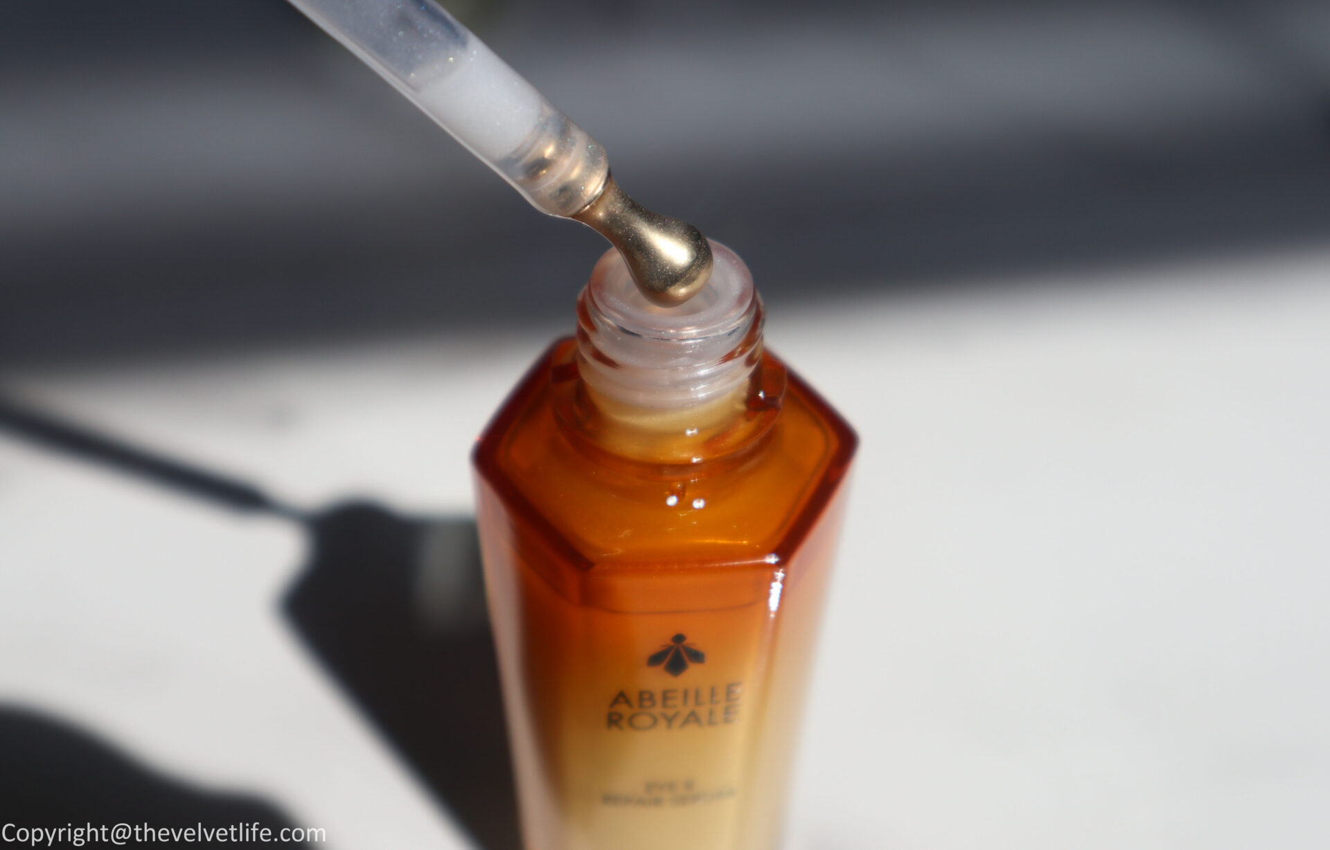 Guerlain Abeille Royale Eye R Repair Serum Review The Velvet Life