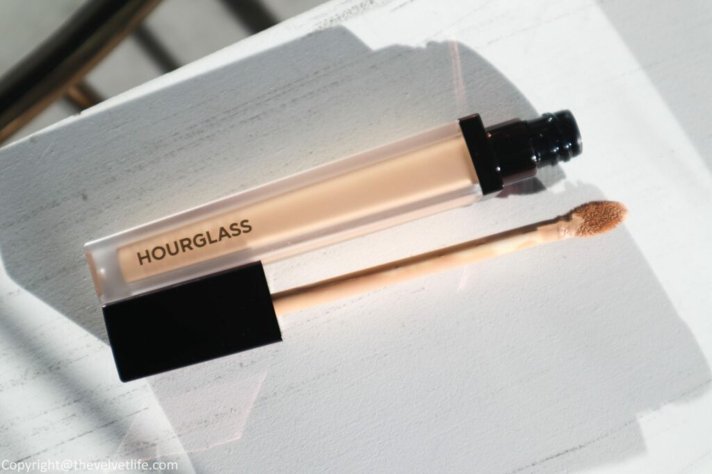 Hourglass Vanish Airbrush Concealer Review