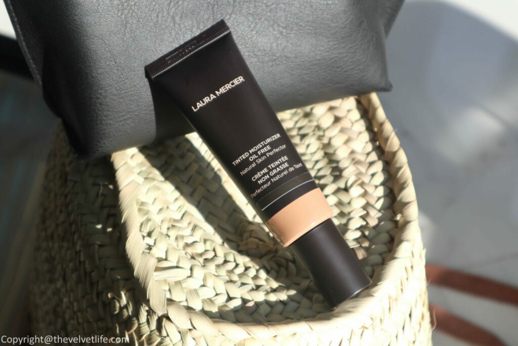 Laura Mercier Tinted Moisturizer Oil-Free Review