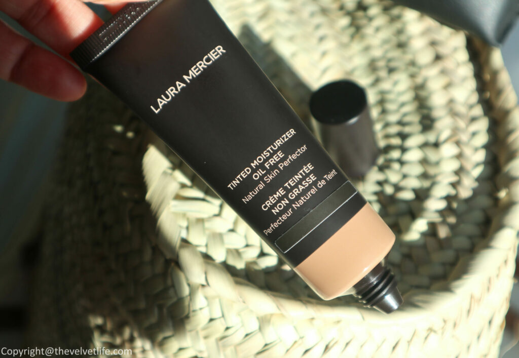 Oil-Free Tinted Moisturizer for Healthy Skin