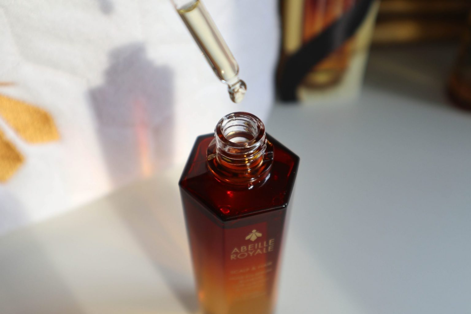 Guerlain Abeille Royale Scalp & Hair YouthOilIn Serum Review The
