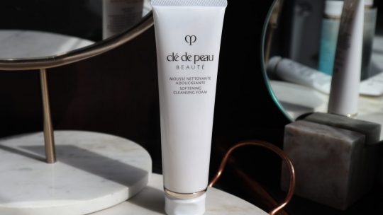 Clé de Peau Beauté Softening Cleansing Foam Review