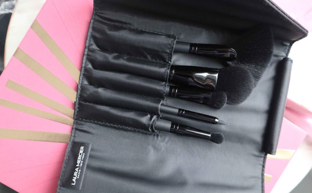 Laura Mercier An Artists Gift Brush Collection Review