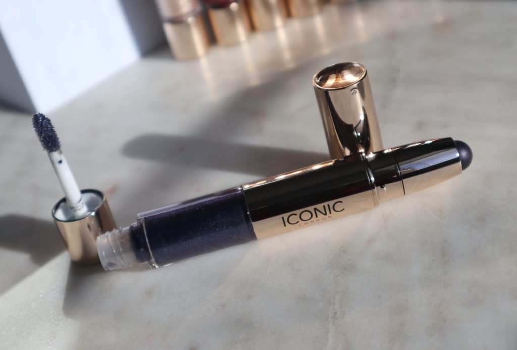 Iconic London Glaze Dual-Ended Eyeshadow Crayon Review