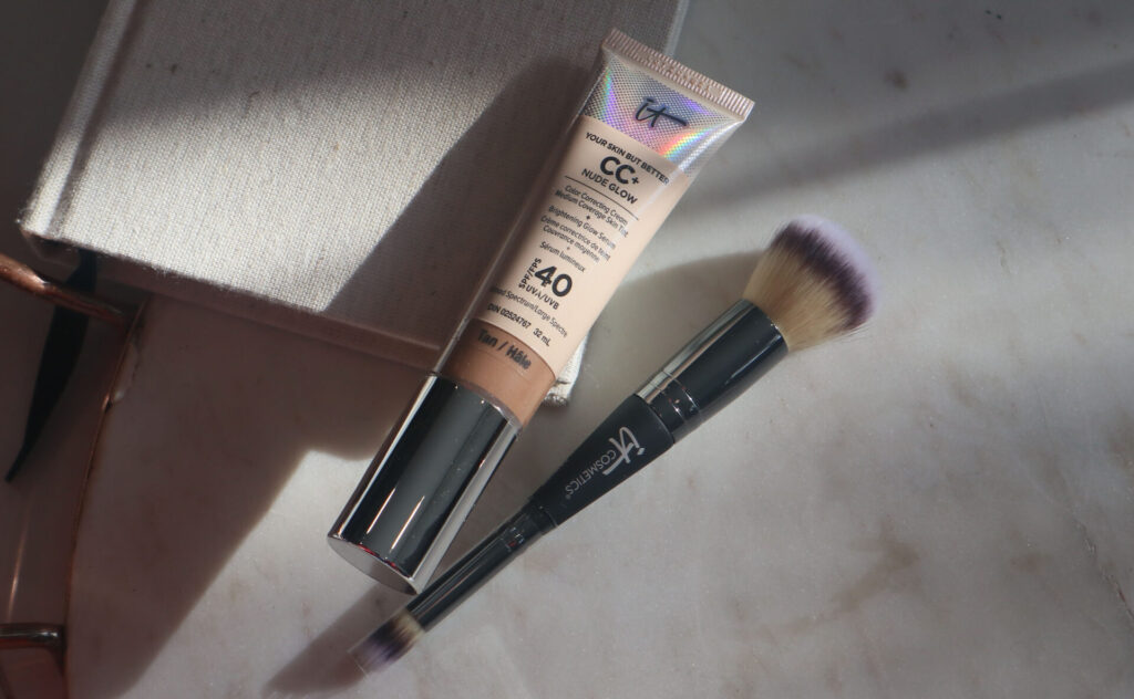 IT Cosmetics CC+ Nude Glow with SPF 40 Review