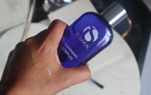 iS Clinical Cleansing Complex Review - The Velvet Life