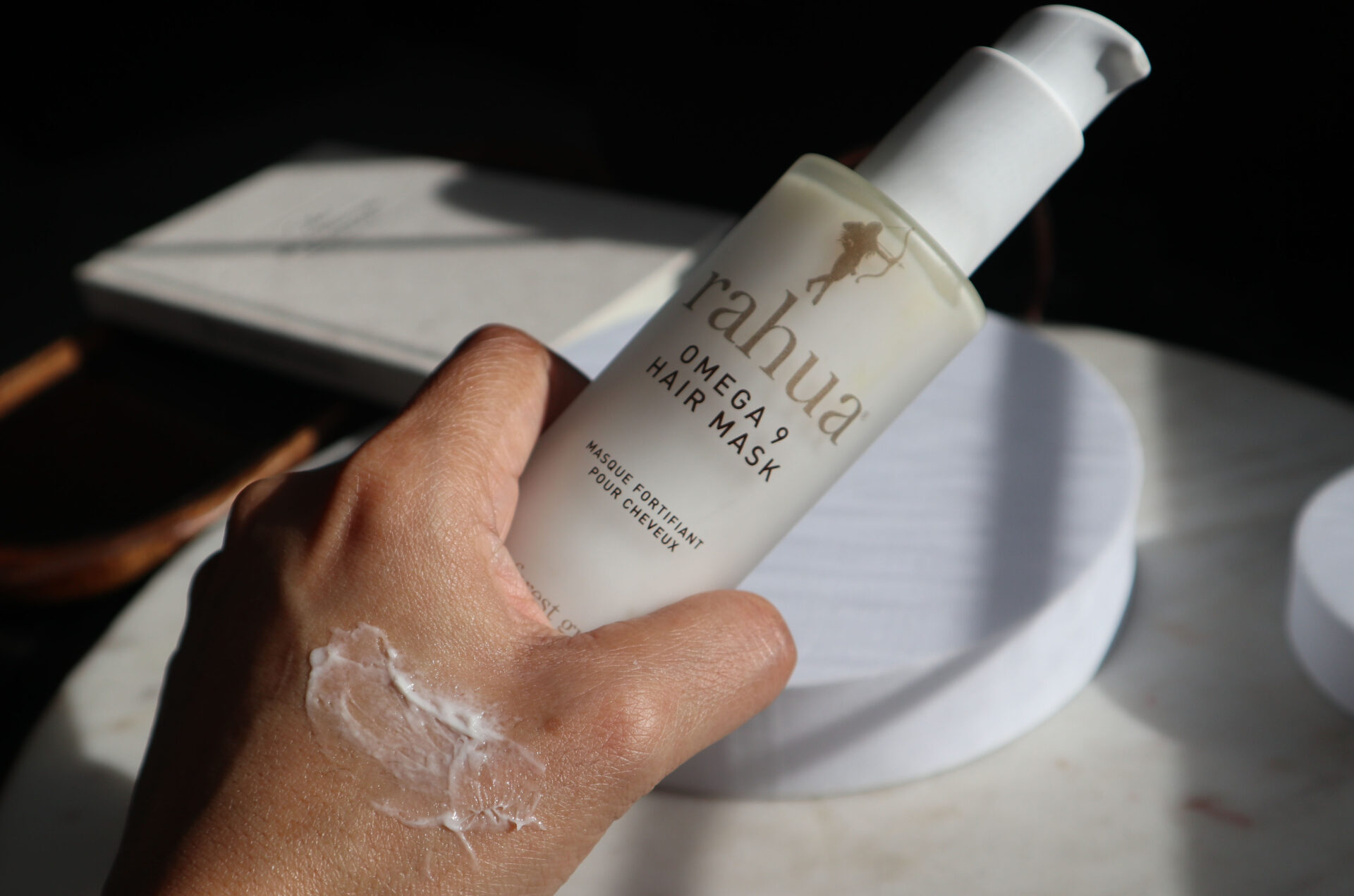 Rahua Omega 9 Hair Mask Review A Nature's Antidote The Velvet Life