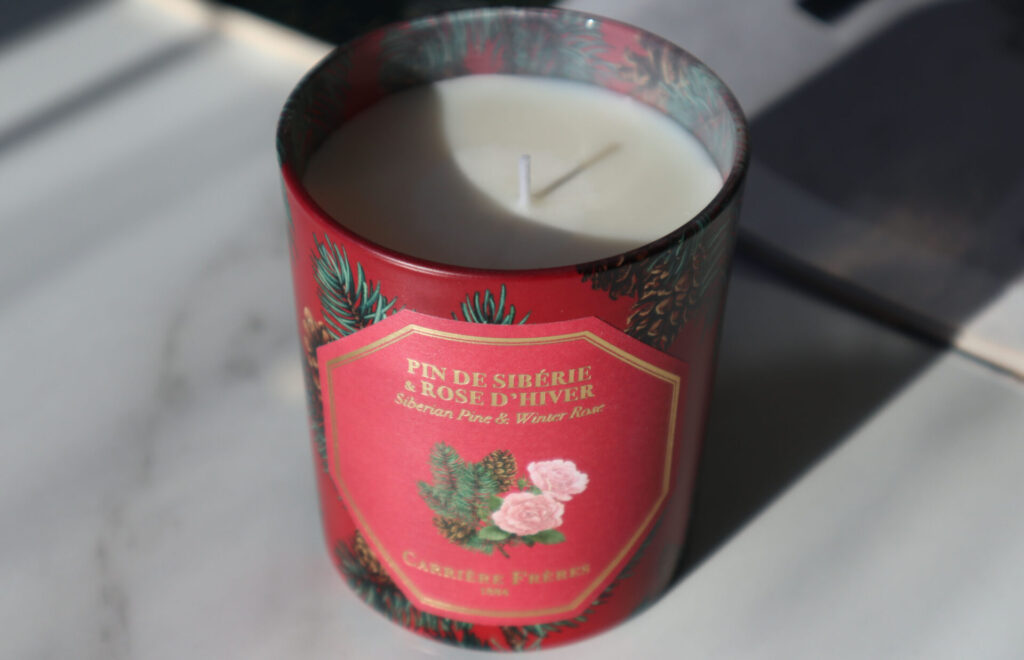 Carrière Frères Holiday 2023 - Siberian Pine & Winter Rose Candle Review