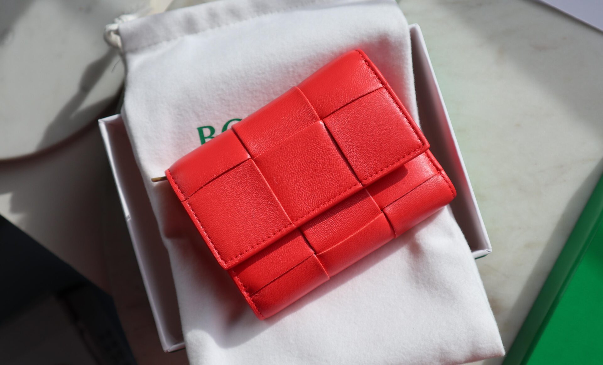 Bottega Veneta Tri-Fold Zip Wallet Review - The Velvet Life