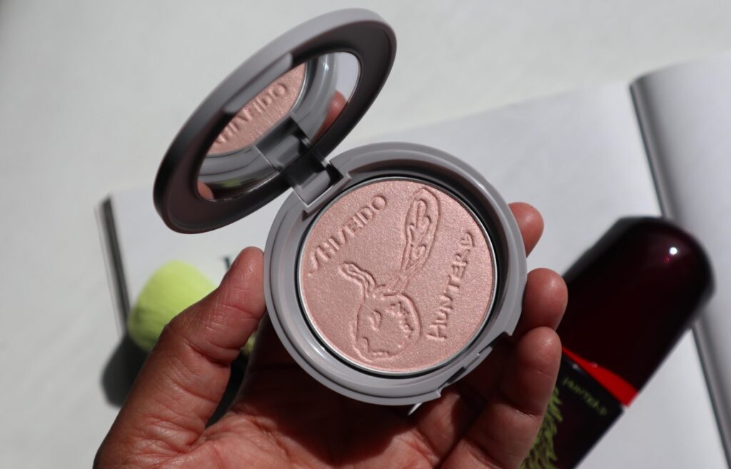 Shiseido x Hunter Limited Edition Aura Dew Illuminator Review