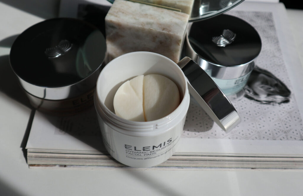 Elemis Dynamic Resurfacing Facial Pads Review