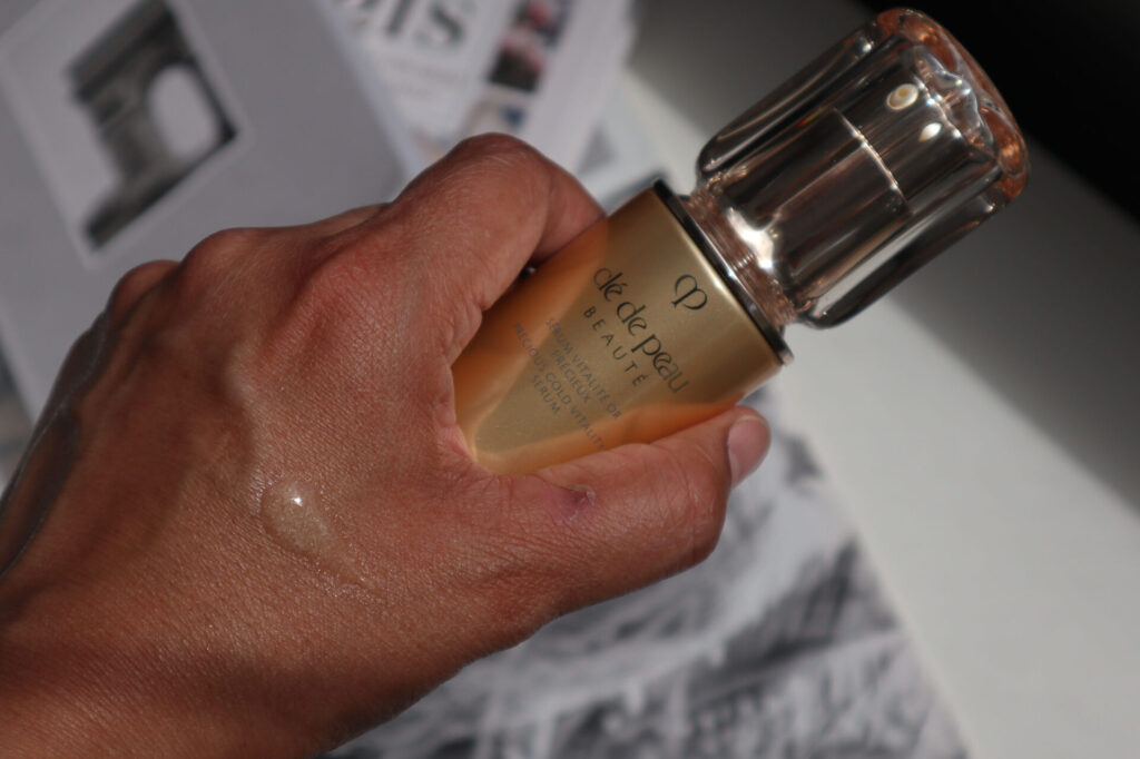 Clé de Peau Beauté Precious Gold Vitality Serum Review