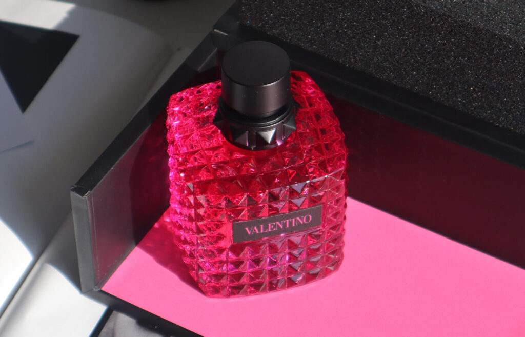 Valentino Born in Roma Donna Extradose Parfum Review