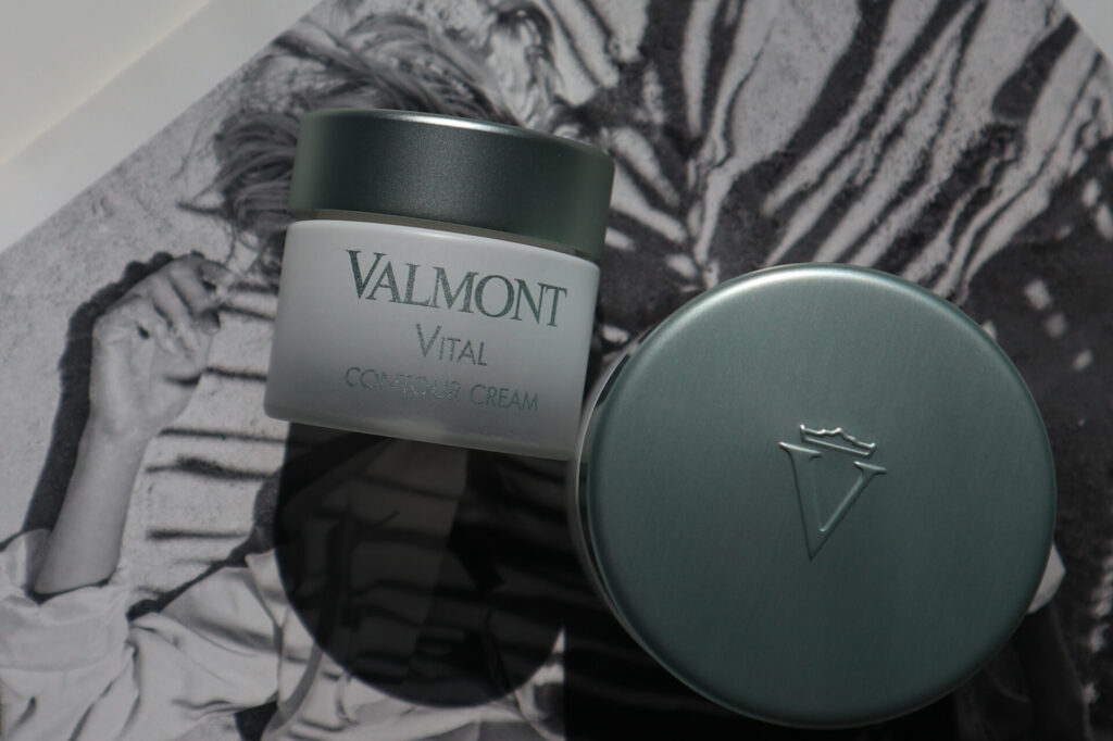 Valmont Vital Contour Cream Review