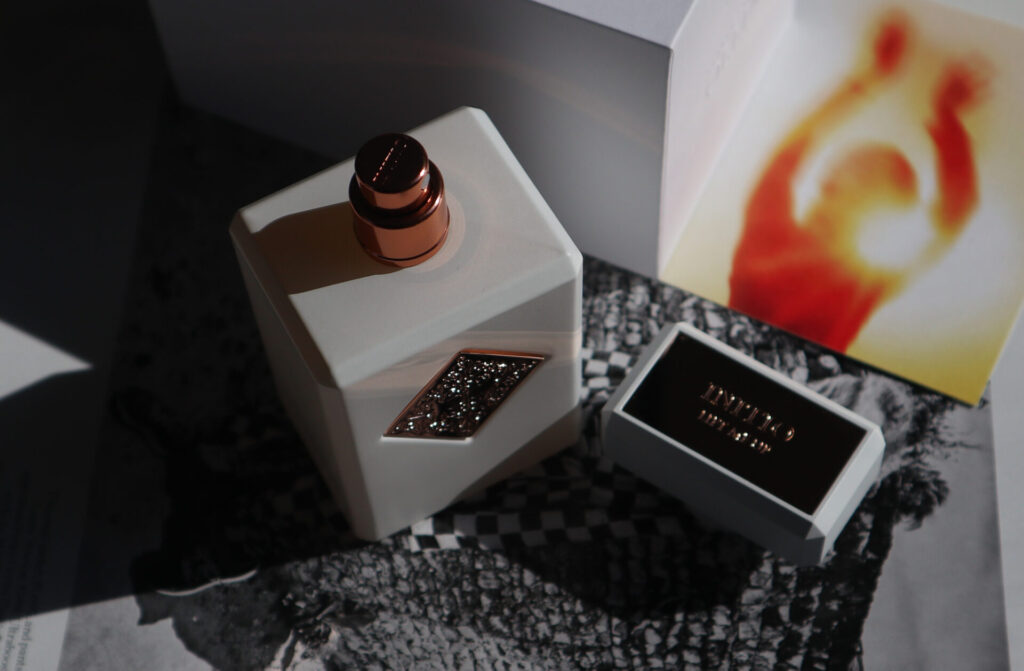 Initio Parfums Prives Lift Me Up Review
