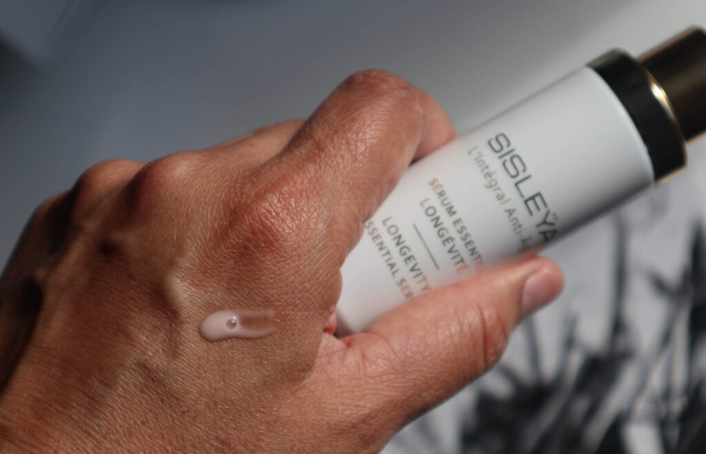 Sisley Paris Sisleya L’Integral Anti-Age Longevity Essential Serum Review