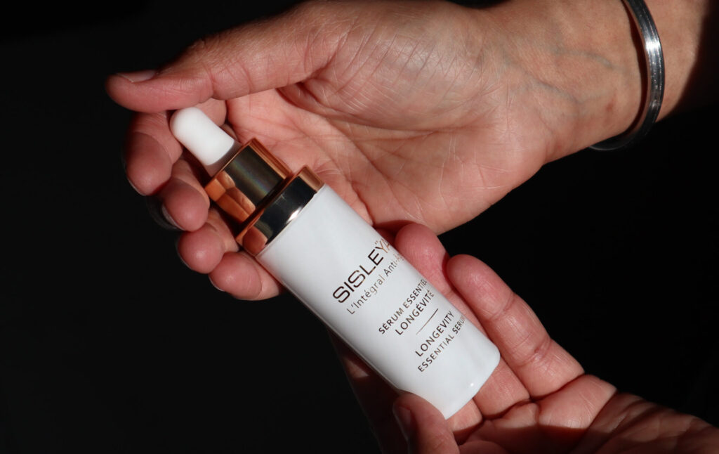 Sisley Paris Sisleya L’Integral Anti-Age Longevity Essential Serum Review